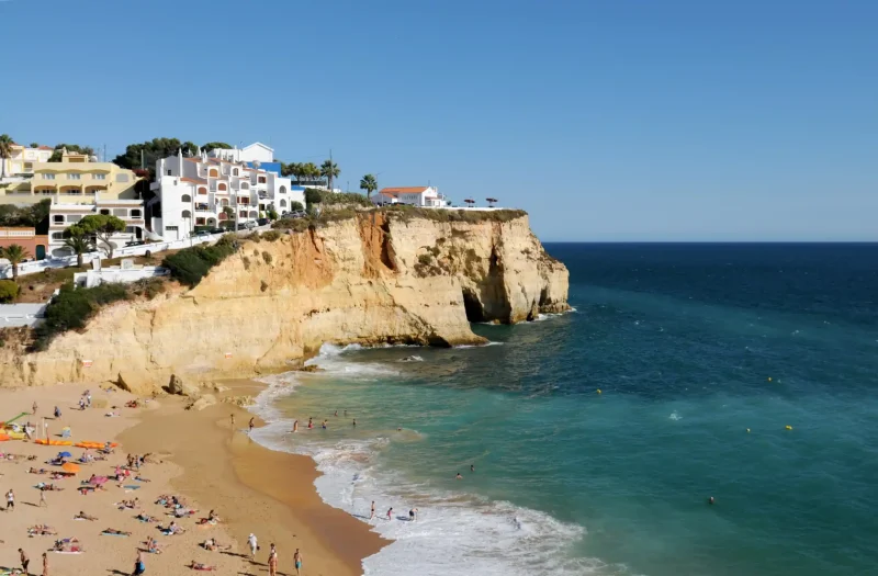 Ruta en coche por Peñíscola: guía completa para explorar la Costa de Azahar