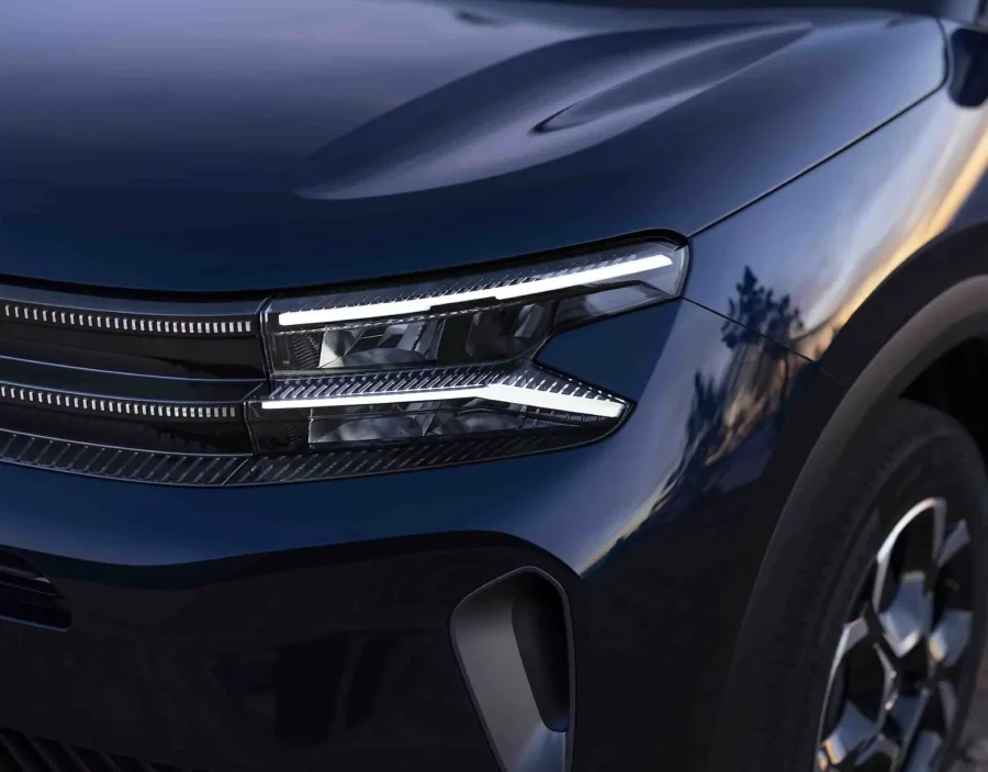 Renting Coches Citroën C5 AircrossPlug-in Hybrid e-EAT8 Max Azul Eclipse