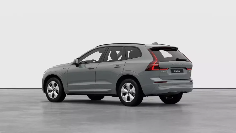 Renting Coches Volvo XC602.0 B5 G MHEV AWD Auto Core Vapour Grey