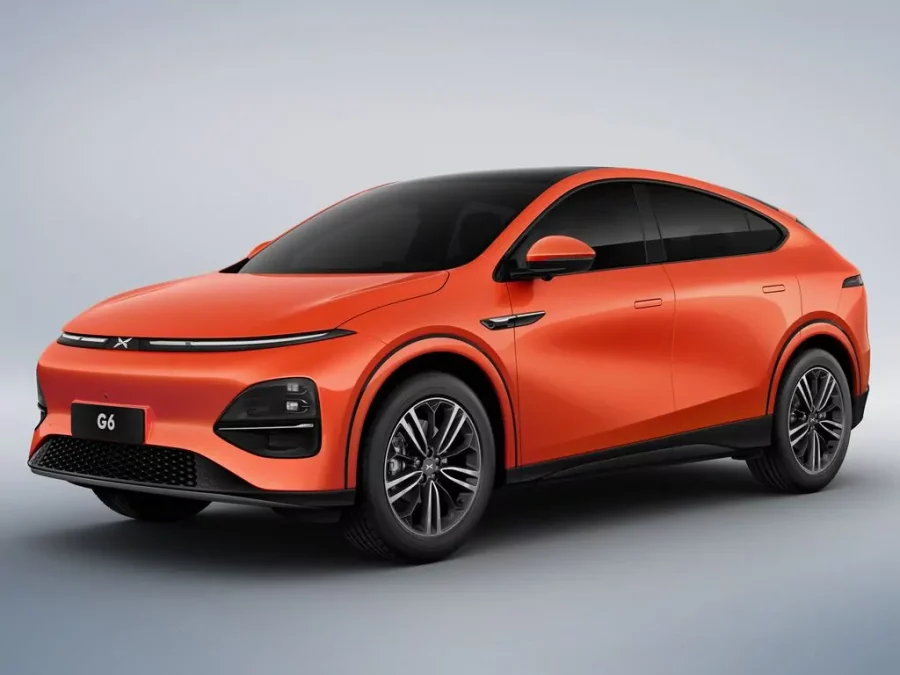 Renting Coches Xpeng G6Standard Range RWD Arctic White