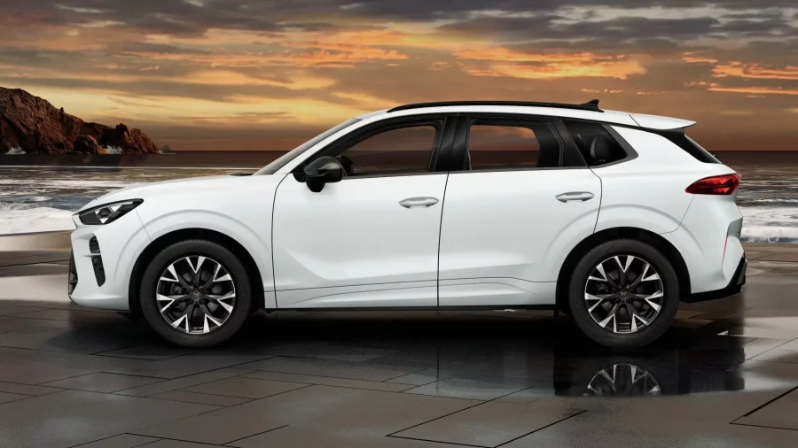 Renting Coches Cupra Terramar1.5 eTSI 110kW DSG Blanco Glacial (Metalizado), Gris Timanfaya (Metalizado)