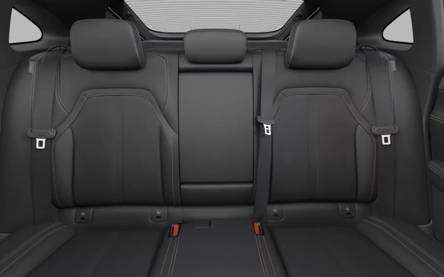 Renting Coches Mazda 6eEV Takumi Blanco