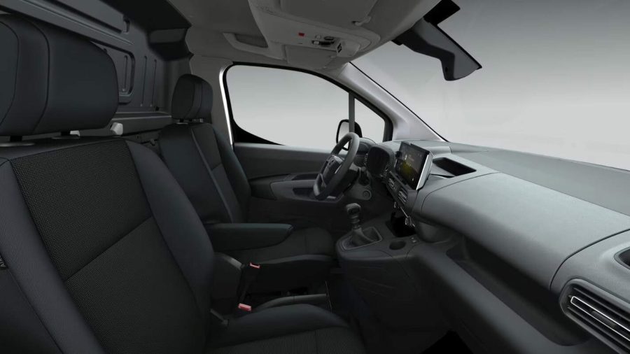 Renting Coches Opel ComboCargo L 650kg 1.5 100HP S&S MT E6 Kaolin White