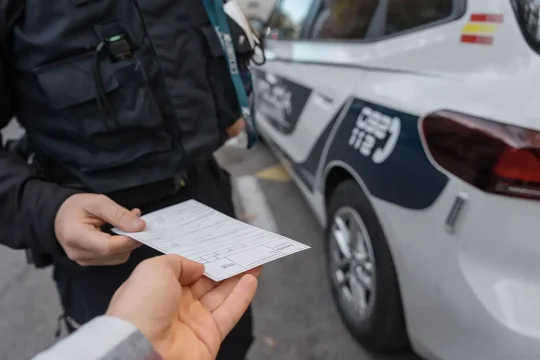 Multas de tráfico para empresas: Guía completa de gestión y prevención