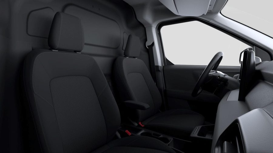 Renting Coches Ford TRANSIT COURIERVan BEV 54 kWh Trend Euro Aut. 6.2 Blanco