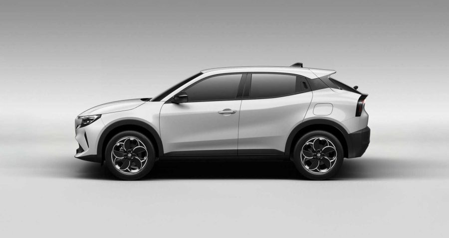 Renting Coches Alfa Romeo JuniorElettrica Blanco, Negro