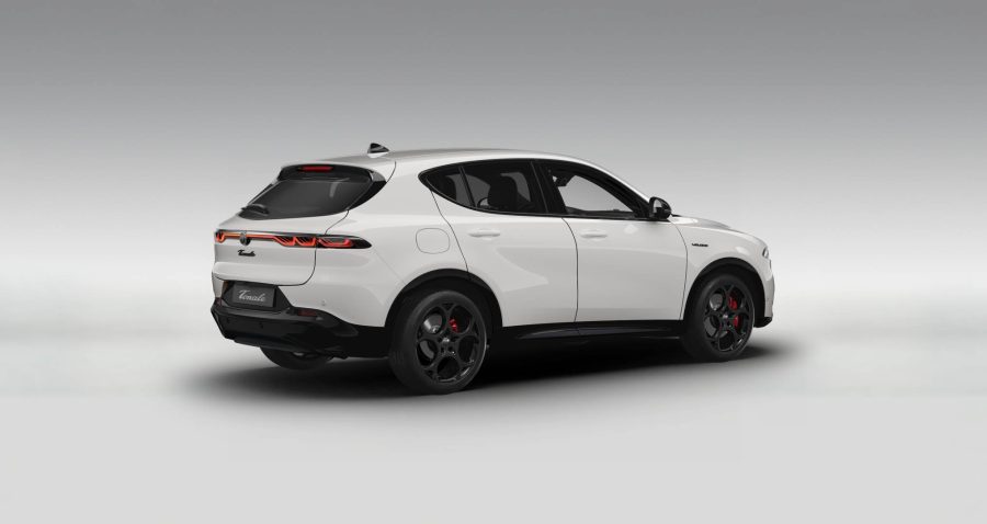 Renting Coches Alfa Romeo Tonale1.3 PHEV Q4 AT6 Veloce Blanco Alfa