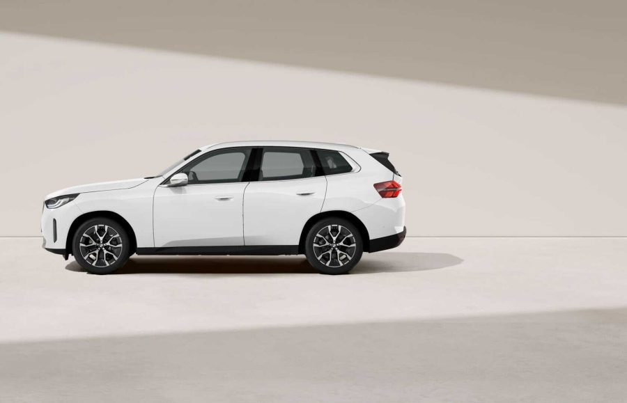 Renting Coches BMW X320d xDrive Alpine White