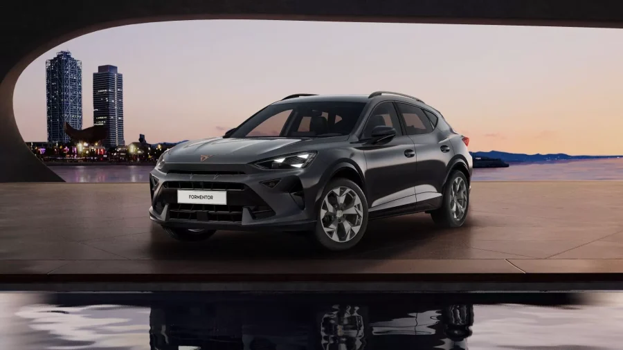 Renting Coches Cupra Formentor1.5 eTSI 110kW DSG Gris Magnetic (Metalizado), Blanco Nevada (Metalizado) 