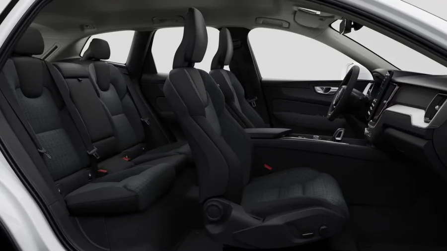 Renting Coches Volvo XC602.0 B5 G MHEV AWD Auto Core Ice White