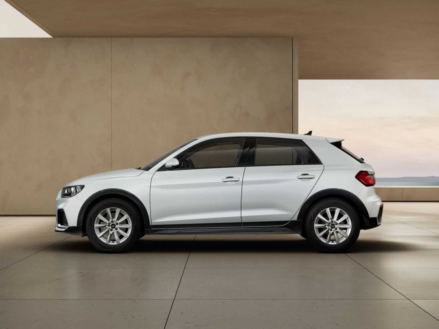 Renting Coches Audi A1Allstreet 30 TFSI 85kW S Tronic Blanco Glaciar, Gris Crono