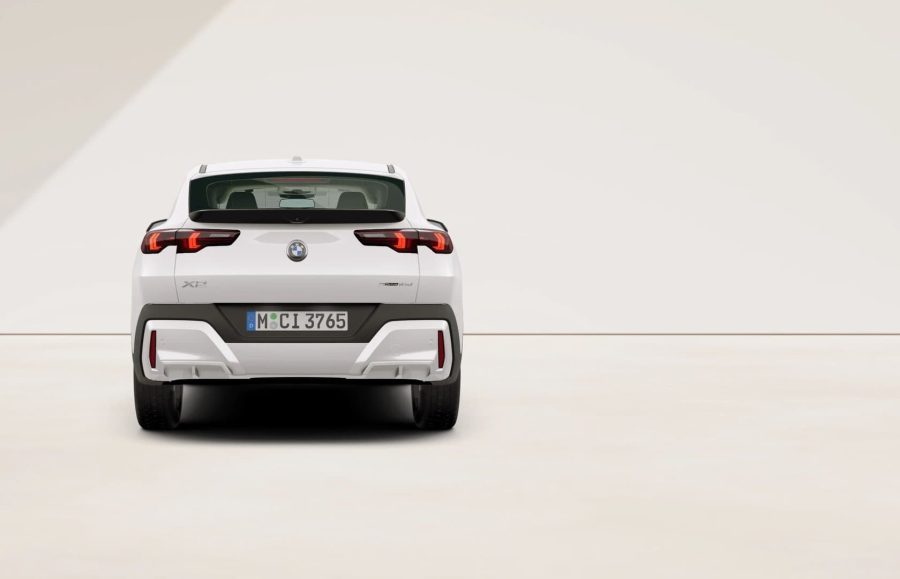 Renting Coches BMW X2sDrive18d Premium Package Mineral White metalizado