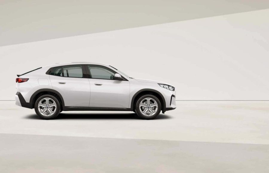 Renting Coches BMW X2sDrive18d Premium Package Mineral White metalizado