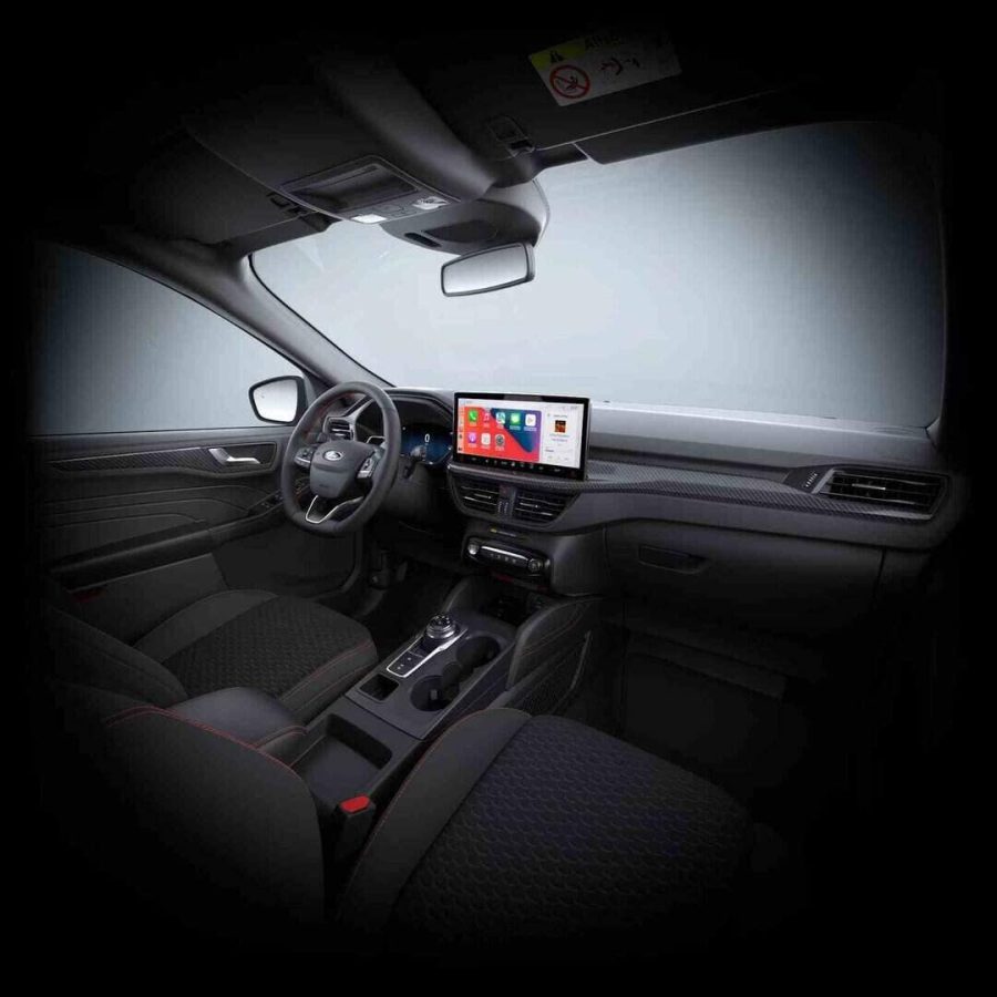 Renting Coches Ford Kuga2.5 PHEV Duratec ST-Line Verde Bursting, Blanco Frozen, Plata Solar, Negro Agate