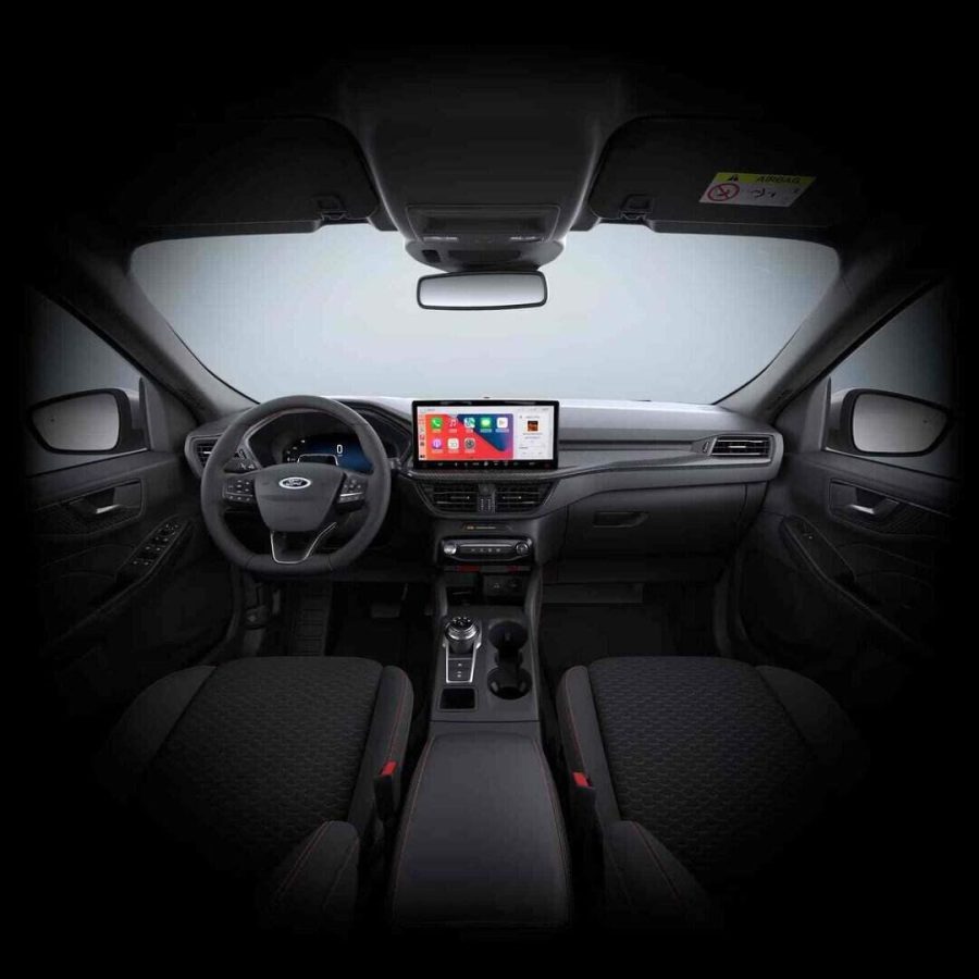 Renting Coches Ford Kuga2.5 PHEV Duratec ST-Line Verde Bursting, Blanco Frozen, Plata Solar, Negro Agate