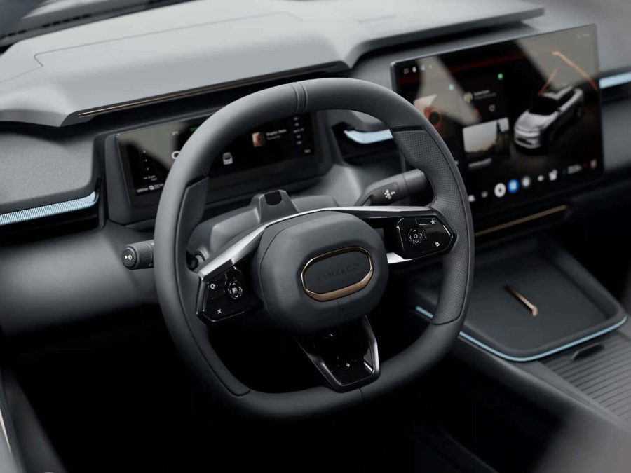 Renting Coches Lynk & Co 081.5 PHEV Core Storm Gray