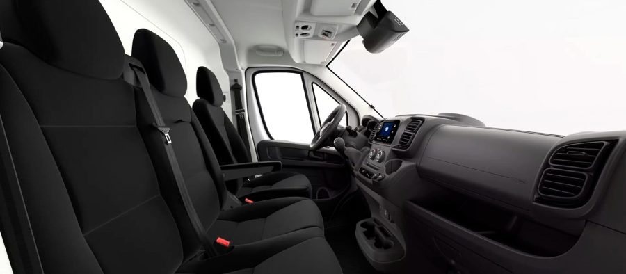 Renting Coches Toyota ProaceMAX 2.2D 103kW (140CV) 6MT VAN L3 H2 GX Blanco Polar