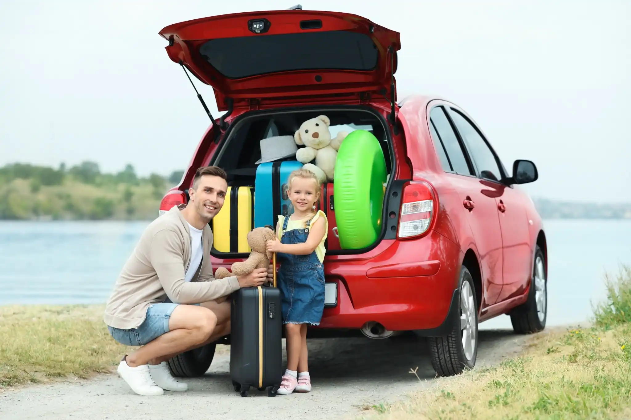 5 errores que disparan tu consumo de combustible en los viajes de verano