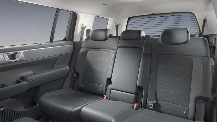 Renting Coches Hyundai Santa Fe1.6 TGDi PHEV 4X4 AT Style Creamy White