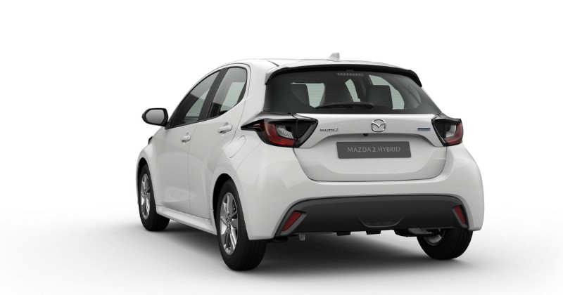 Renting Coches Mazda 21.5 Hybrid Centre-Line Blanco