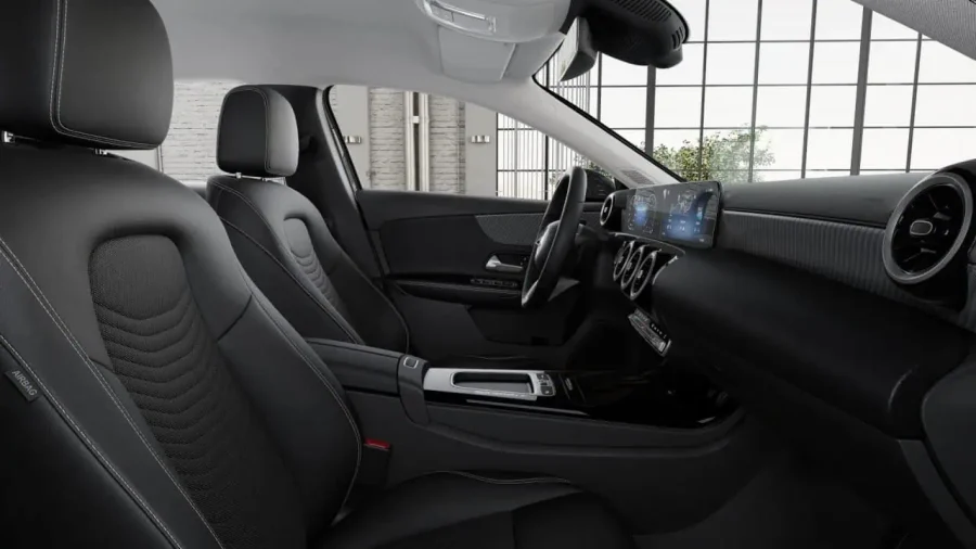 Renting Coches Mercedes Benz Clase A180 Negro Noche