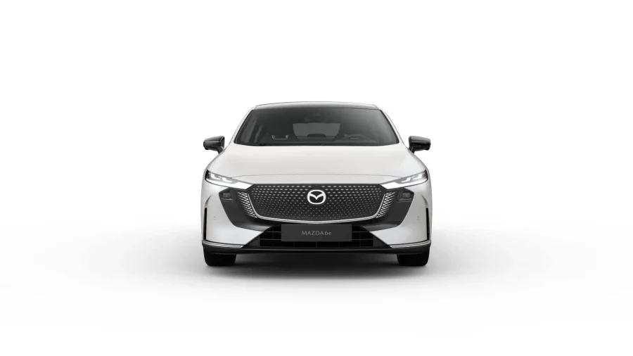 Renting Coches Mazda 6eEV Takumi Blanco