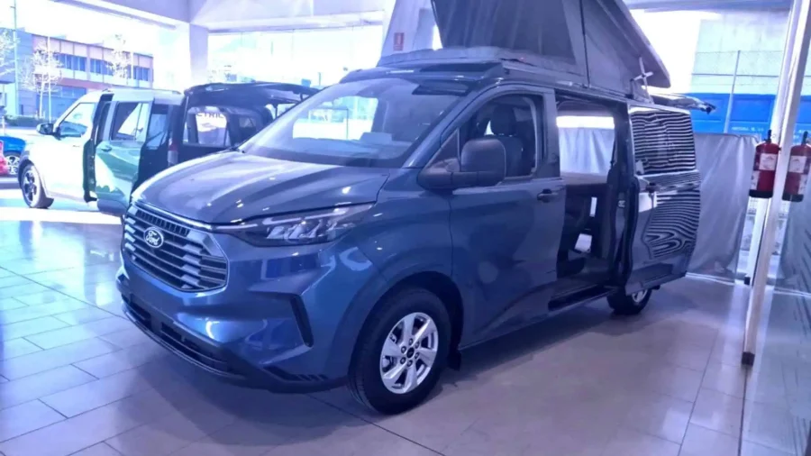 Renting Coches Ford TransitCustom Kombi 2.0 EcoBlue 320 L1 Trend CAMPERIZADA Magnetic