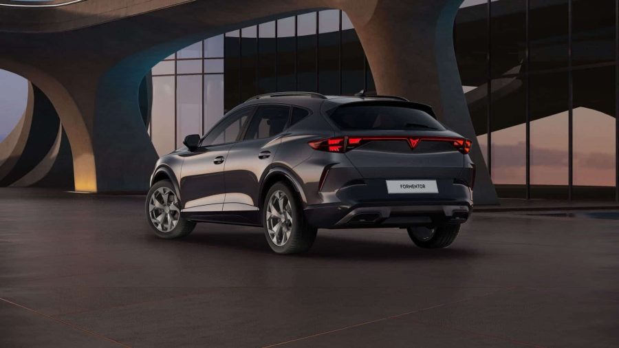Renting Coches Cupra Formentor1.5 TSI 5P Manual Gris Magnetic