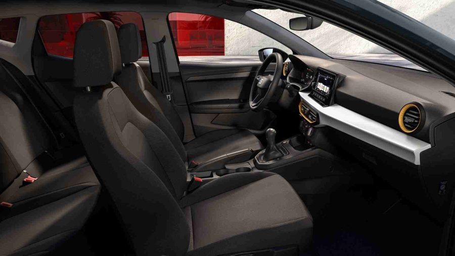 Renting Coches Seat Ibiza1.0 TSI 70kW Start/Stop Style+ Blanco Candy