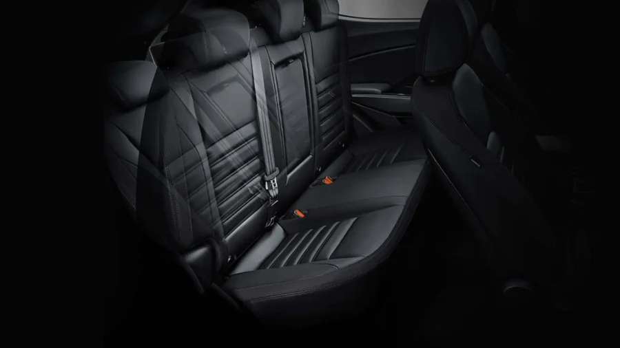 Renting Coches KGM TivoliG15T Urban Plus Iron Metal Metalizado
