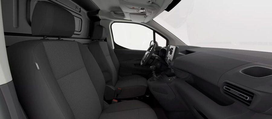 Renting Coches Toyota Proace CityVAN 1.5D 75kW 6MT L1 GX Plus Blanco Polar