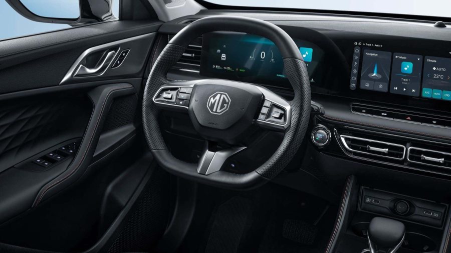 Renting Coches MG HS1.5T PHEV Comfort Blanco, Negro