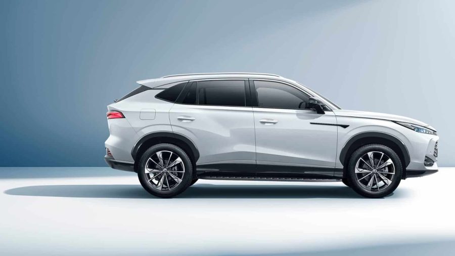 Renting Coches MG HS1.5T PHEV Comfort Blanco, Negro