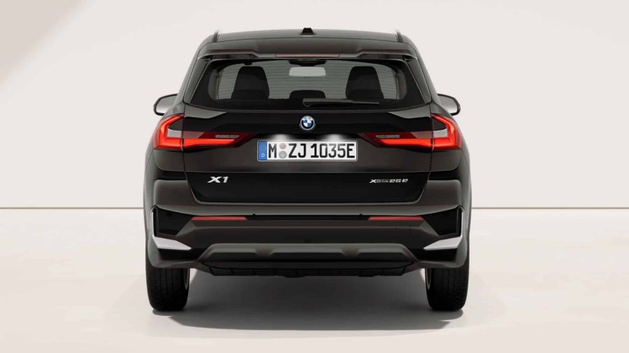 Renting Coches BMW X1xDrive25e Negro