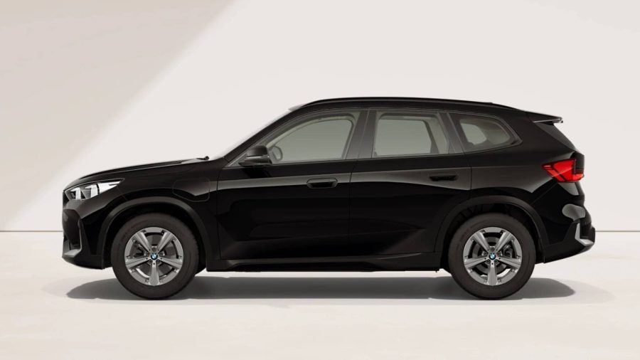 Renting Coches BMW X1xDrive25e Negro