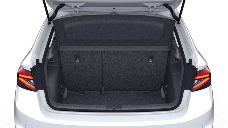 Renting Coches Skoda Fabia1.0 TSI DSG Selection Blanco Luna, Gris Graphite