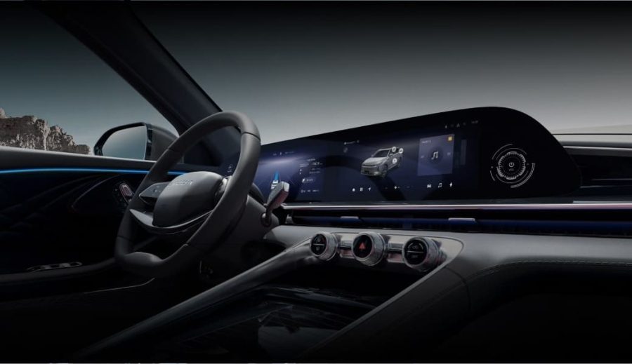 Renting Coches Omoda 91.5 TGDI SHS Premium AWD Negro, Blanco, Gris Tech