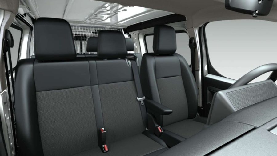 Renting Coches Opel VivaroDoble Cabina Plegable 1.5 BlueHDi 120 Kaolin White